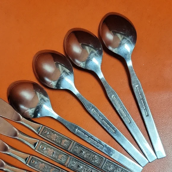 Vintage-Style Silver Floral Cutlery Set - 12 Piece (Silver) - Picture 5 of 8